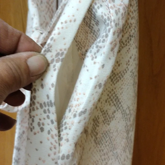 Loft Outlet Jumper SZ 4 Cream/Pink /Gray Design! - Picture 10 of 15